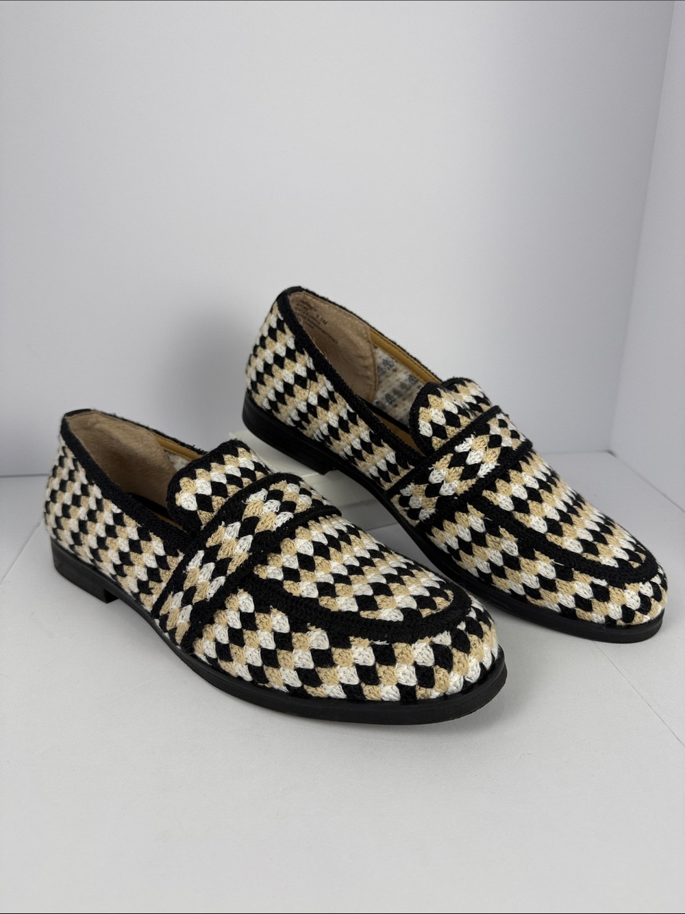 Kelly & Katie, Black, White & Beige Crocheted Slip-On Loafers